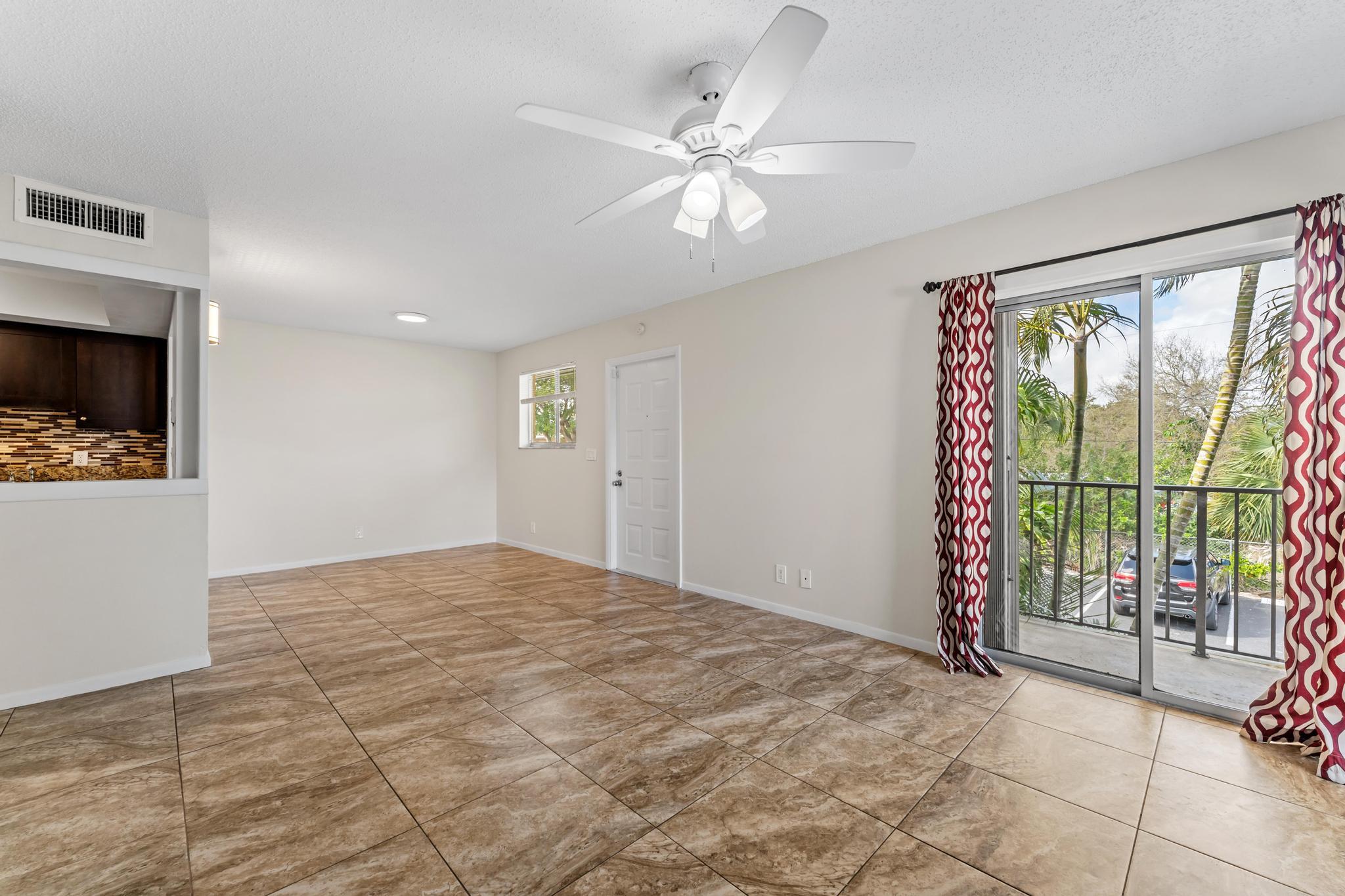 1840 Fairview Villas Drive 3