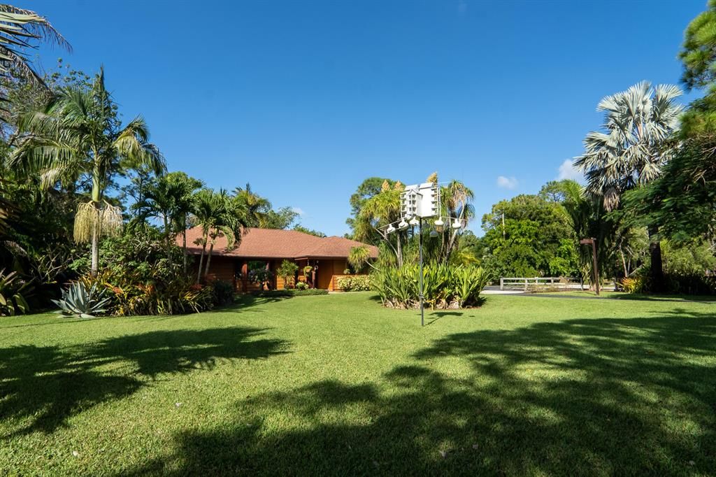 Photo of 4959 N 123rd Trail N, The Acreage, FL 33411 (MLS # R10867986)
