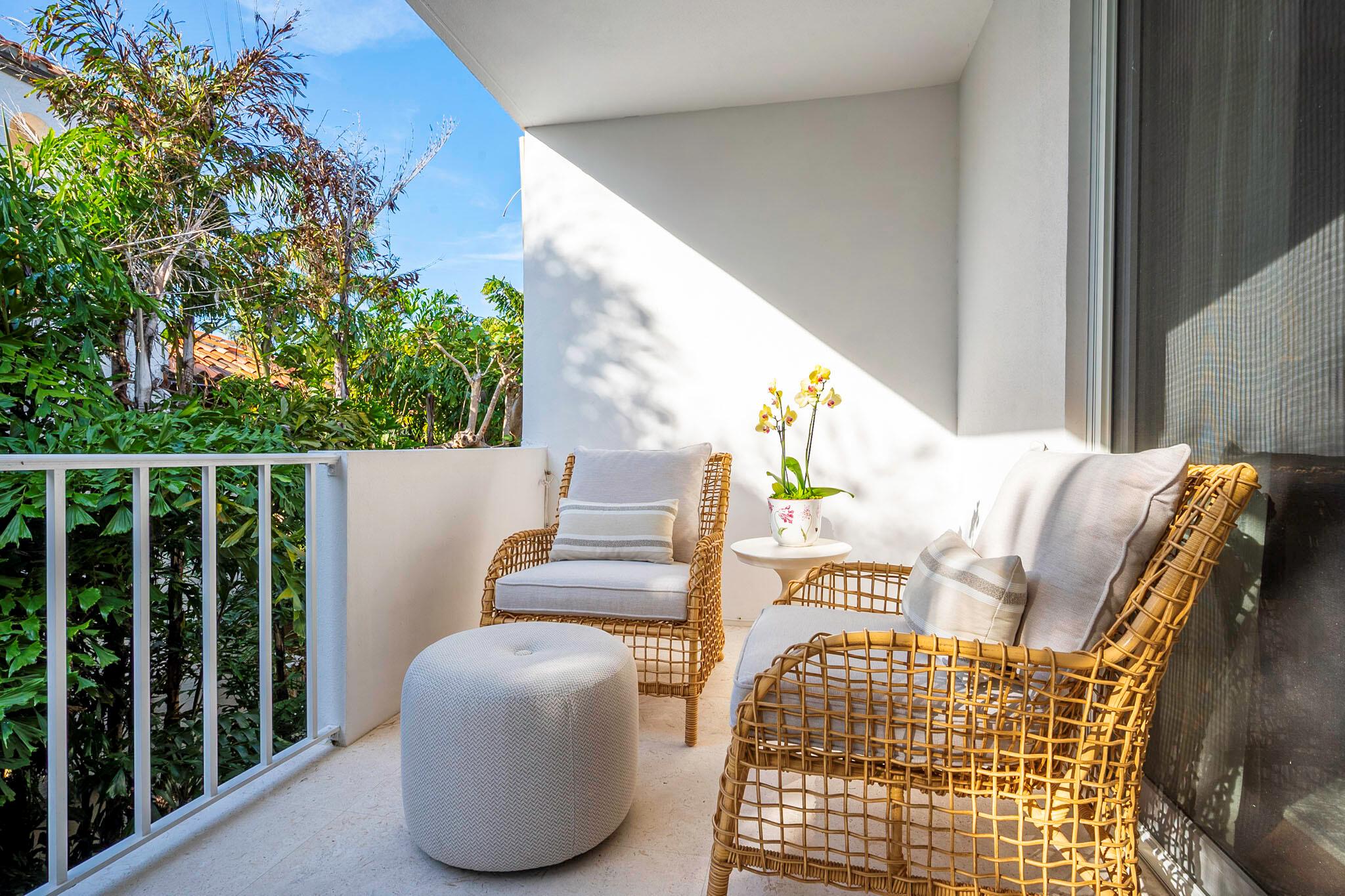 VILLA DEL SUR APTS CONDO - Residential