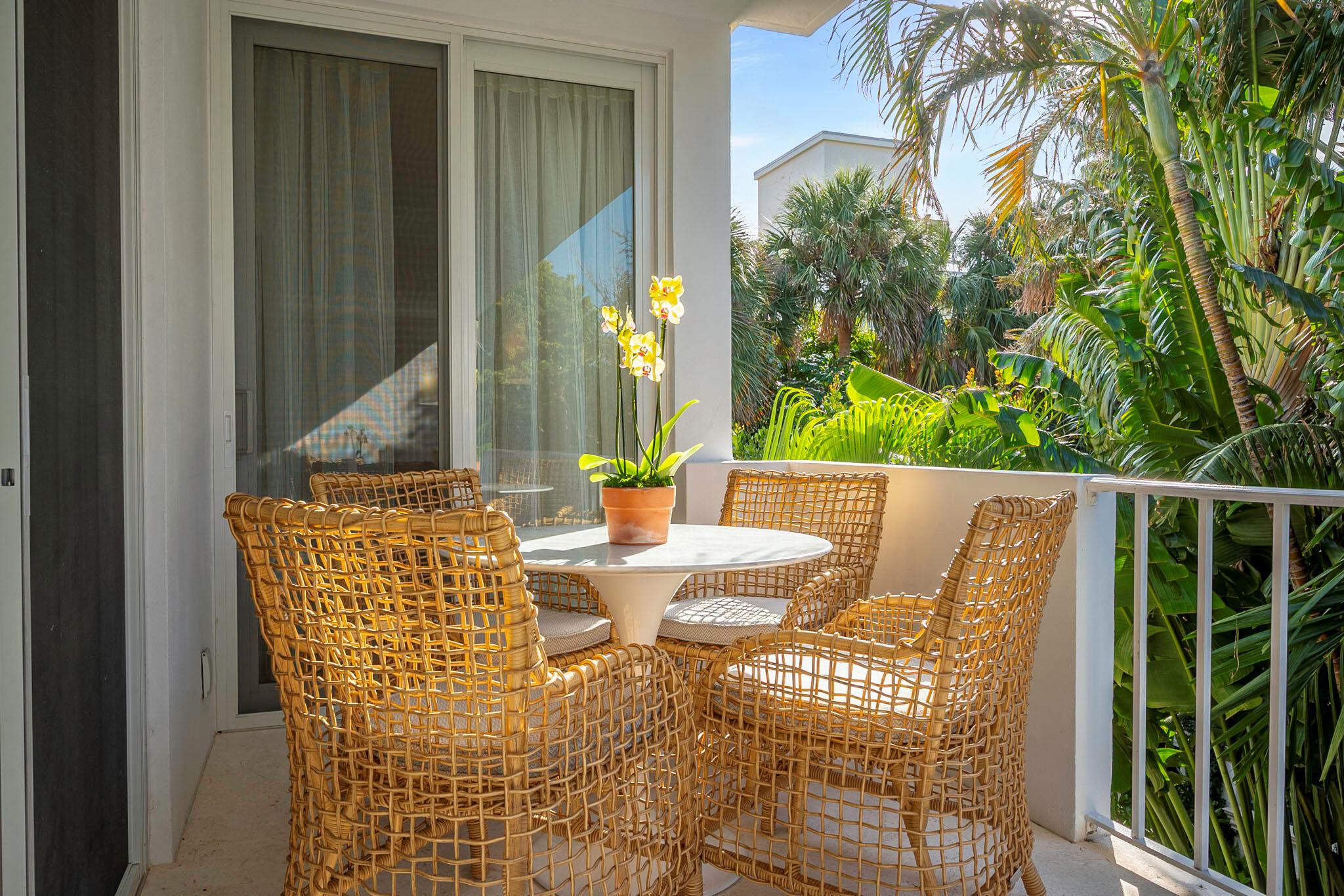 VILLA DEL SUR APTS CONDO - Residential