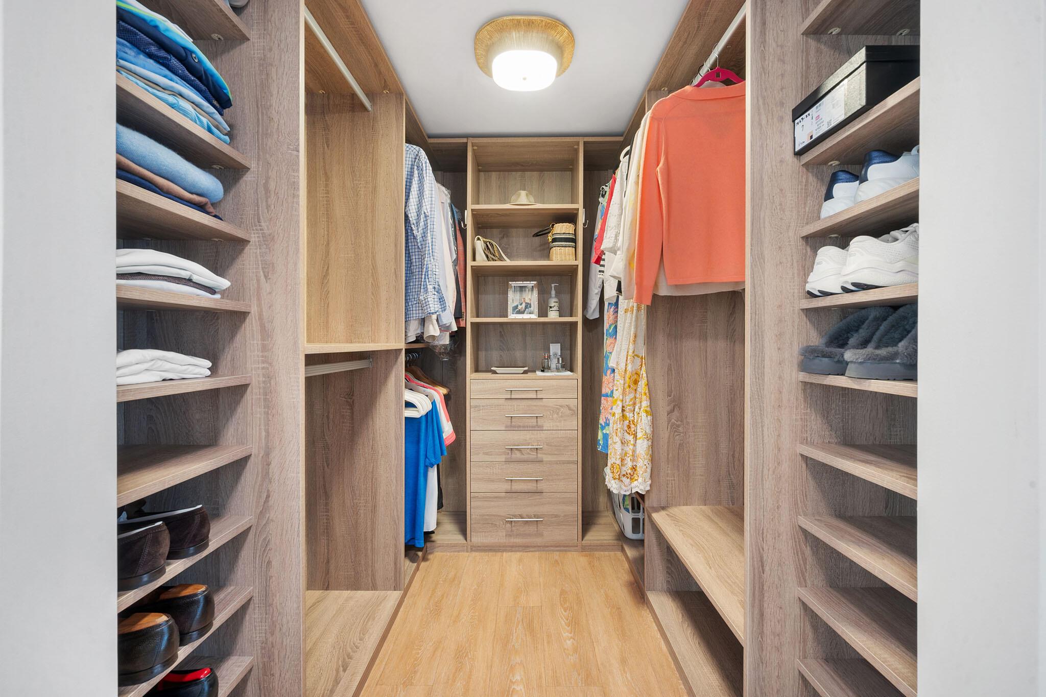 VILLA DEL SUR APTS CONDO - Residential