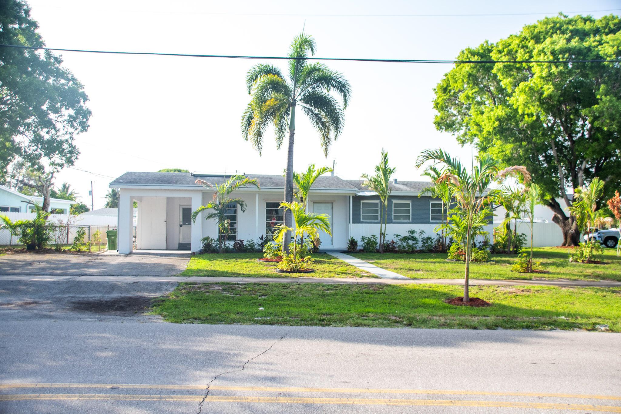 PALM SPRINGS VILLAGE 1 - Residential Lease