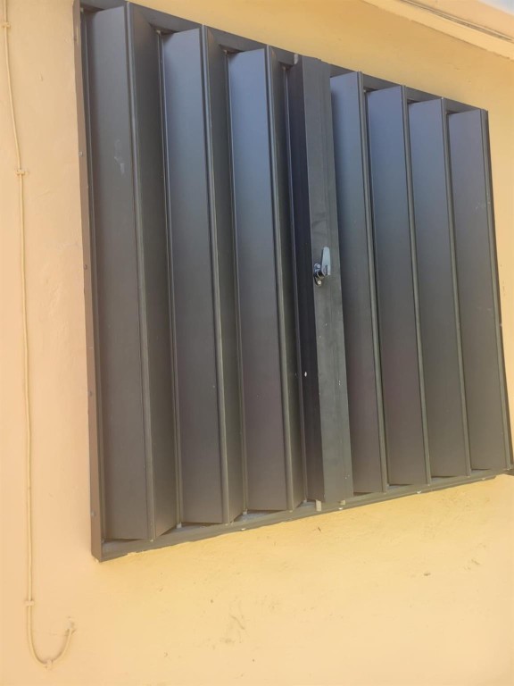 AIRLINE ESTATES - Residential Lease