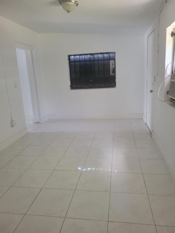 AIRLINE ESTATES - Residential Lease