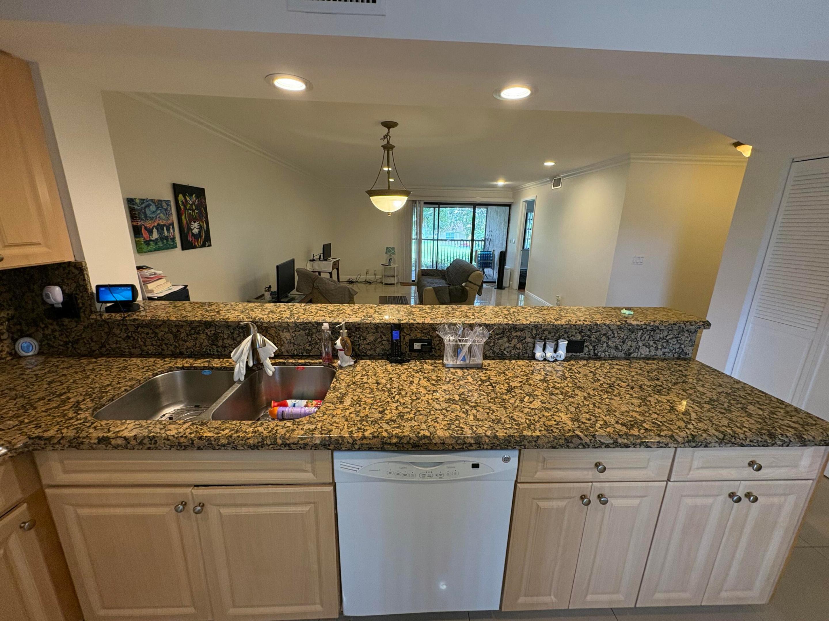 1400 NW 45th Street B7