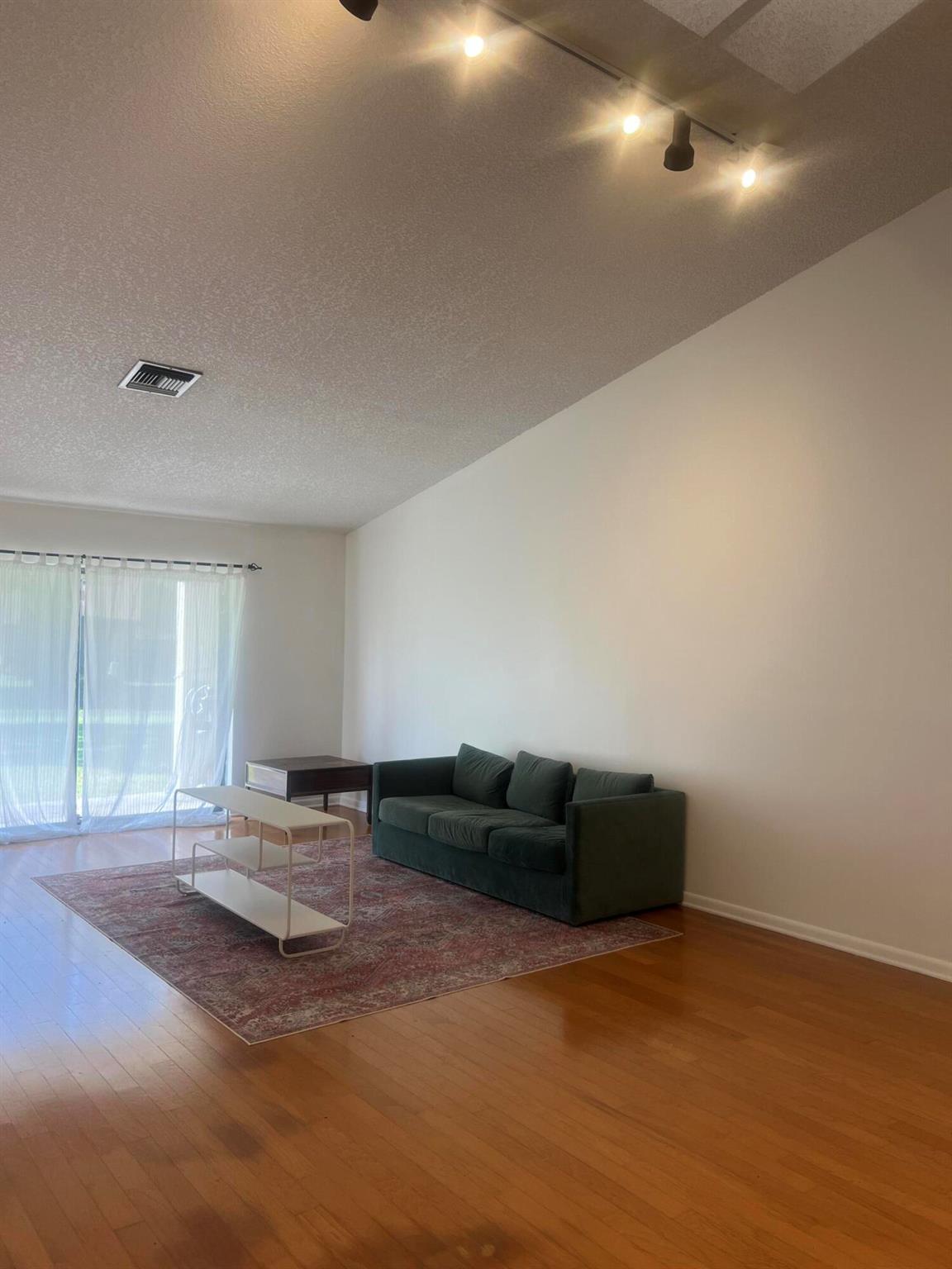 Boca Raton, Florida 33428, United States, 2 Bedrooms Bedrooms, ,2 BathroomsBathrooms,Residential,Active,209630