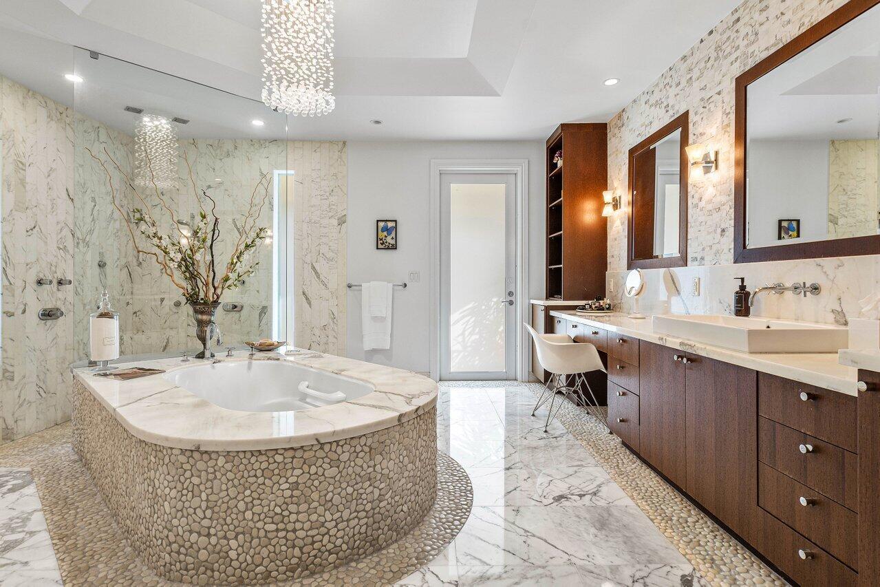 BERMUDA RUN - Residential