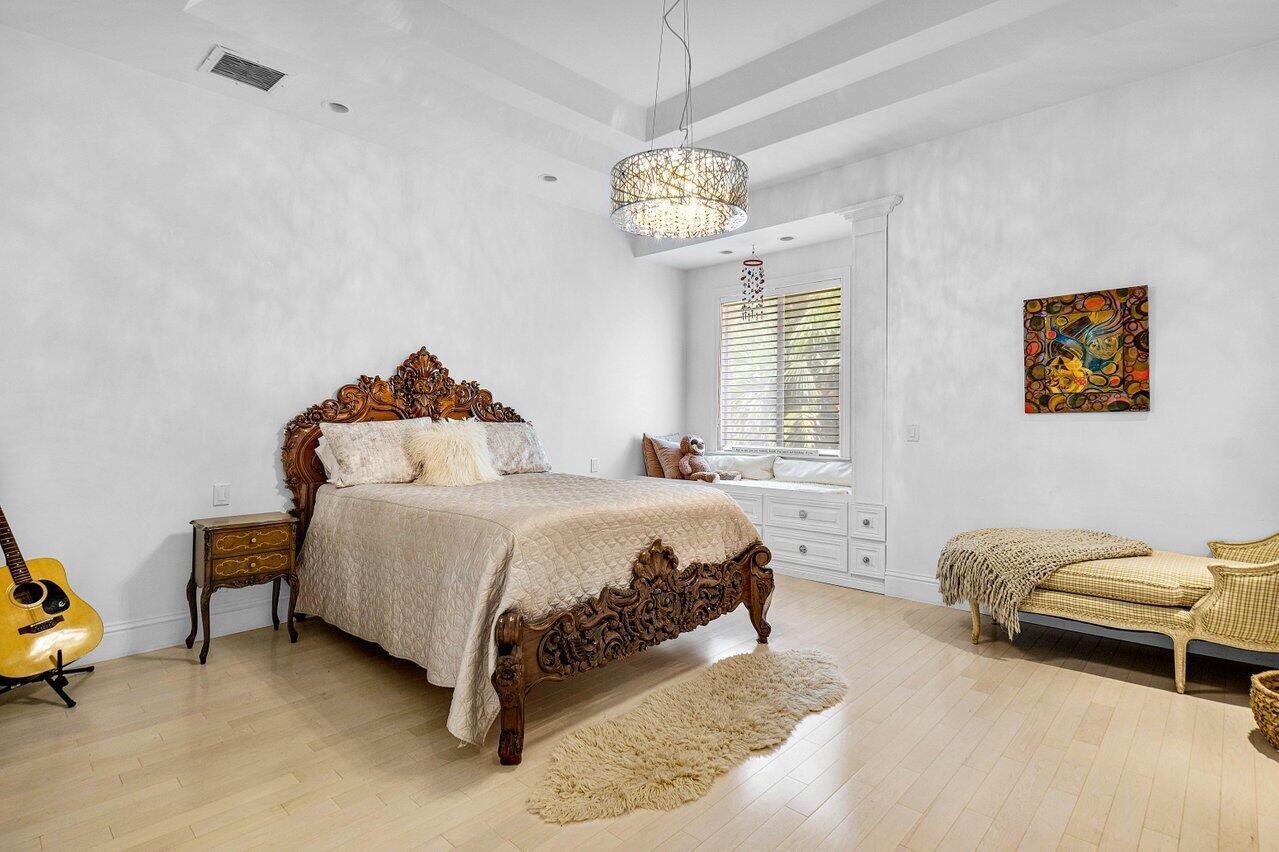 BERMUDA RUN - Residential