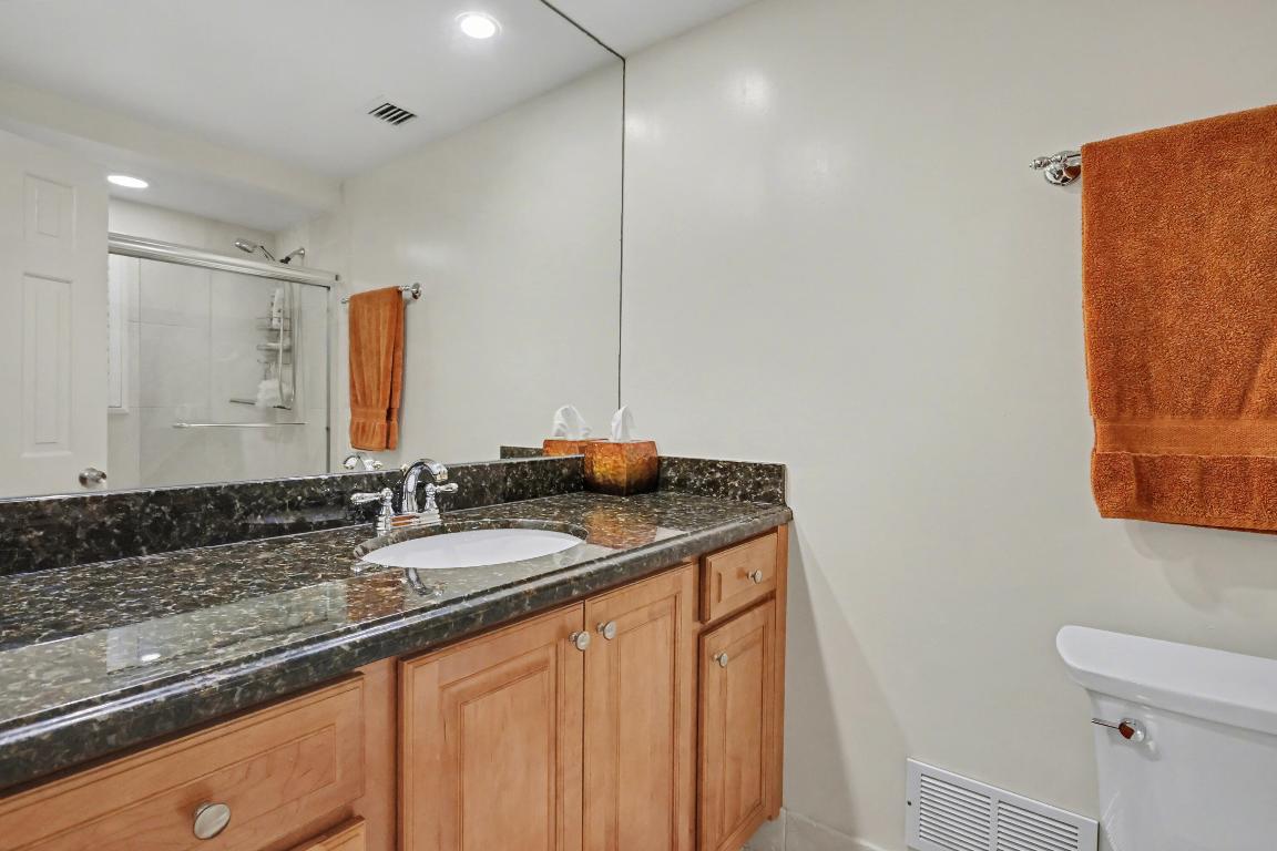 DOTTOR CONDO - Residential