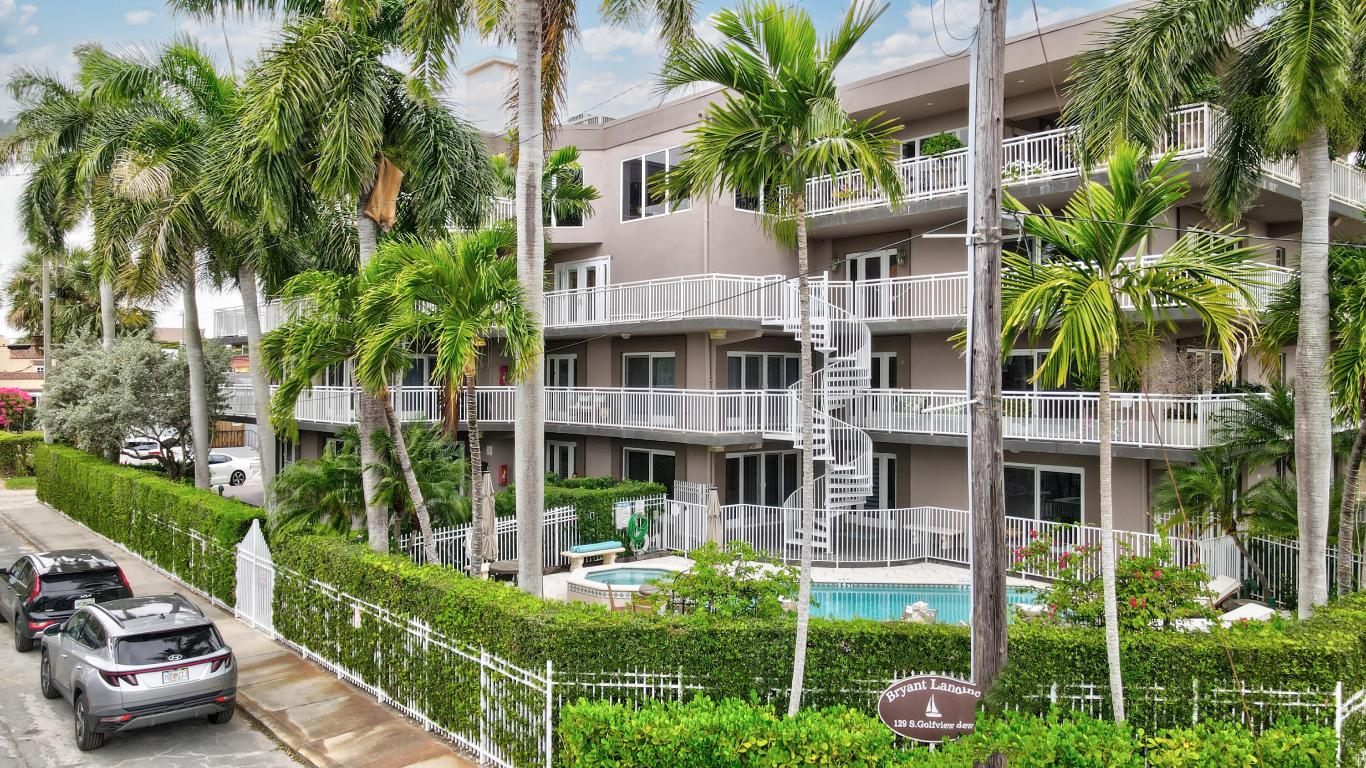 DOTTOR CONDO - Residential