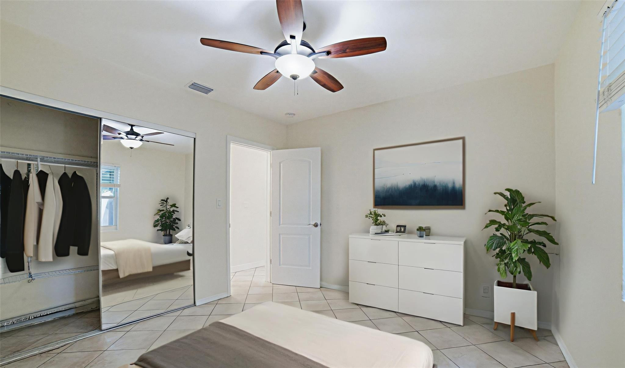 Lauder-Gate 26-48 B - Residential Income