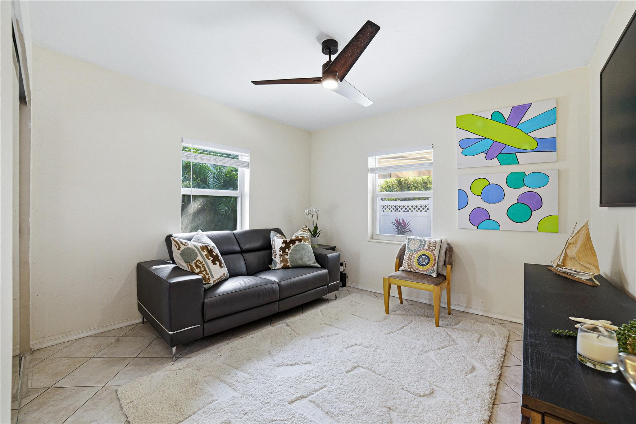 Lauder-Gate 26-48 B - Residential Income