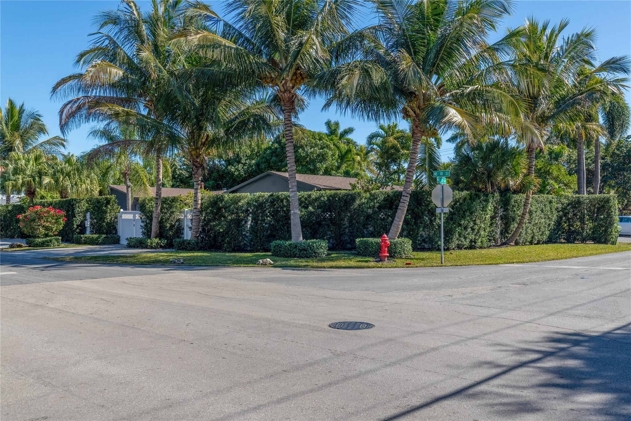 Lauder-Gate 26-48 B - Residential Income