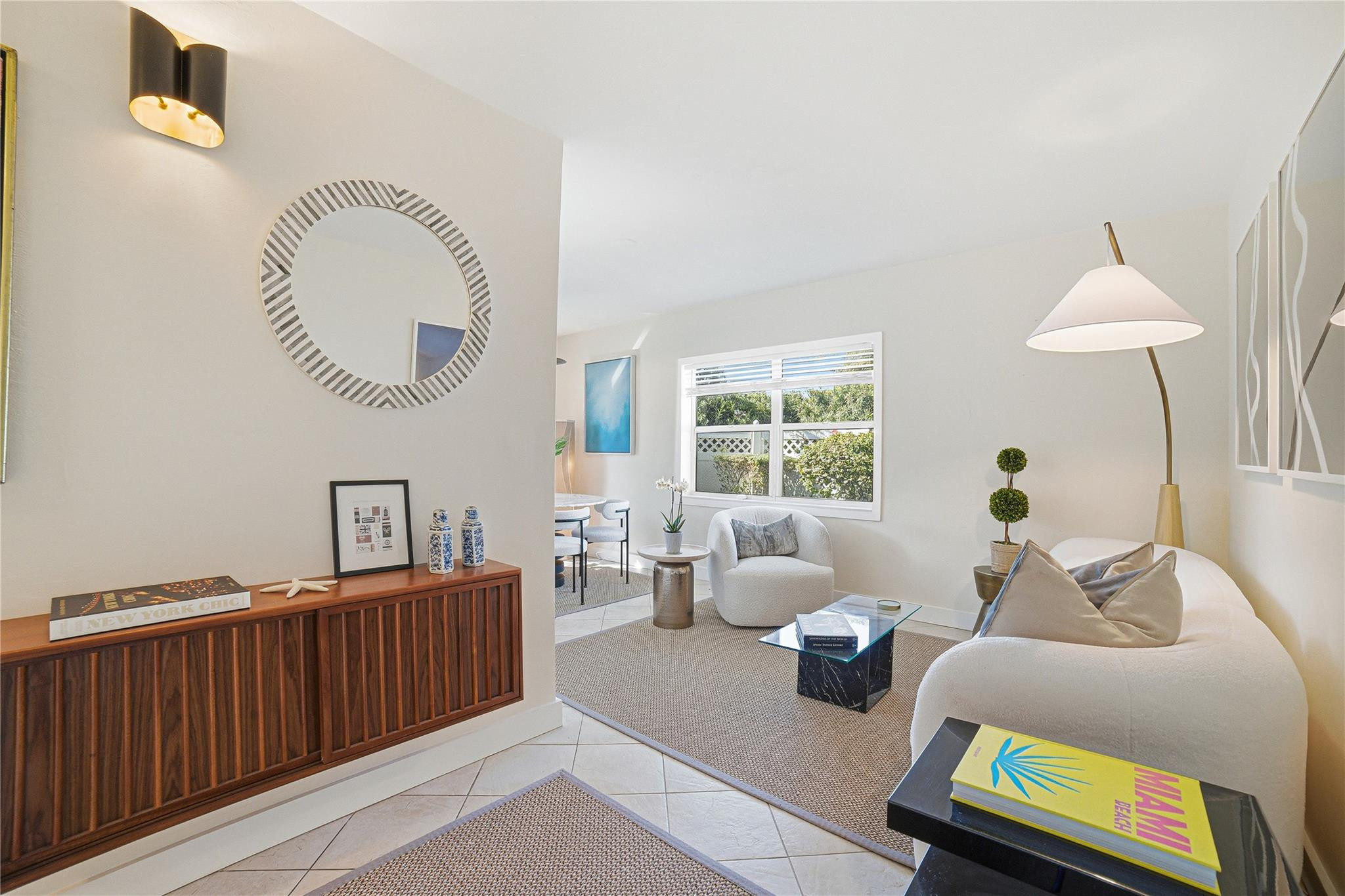 Lauder-Gate 26-48 B - Residential Income