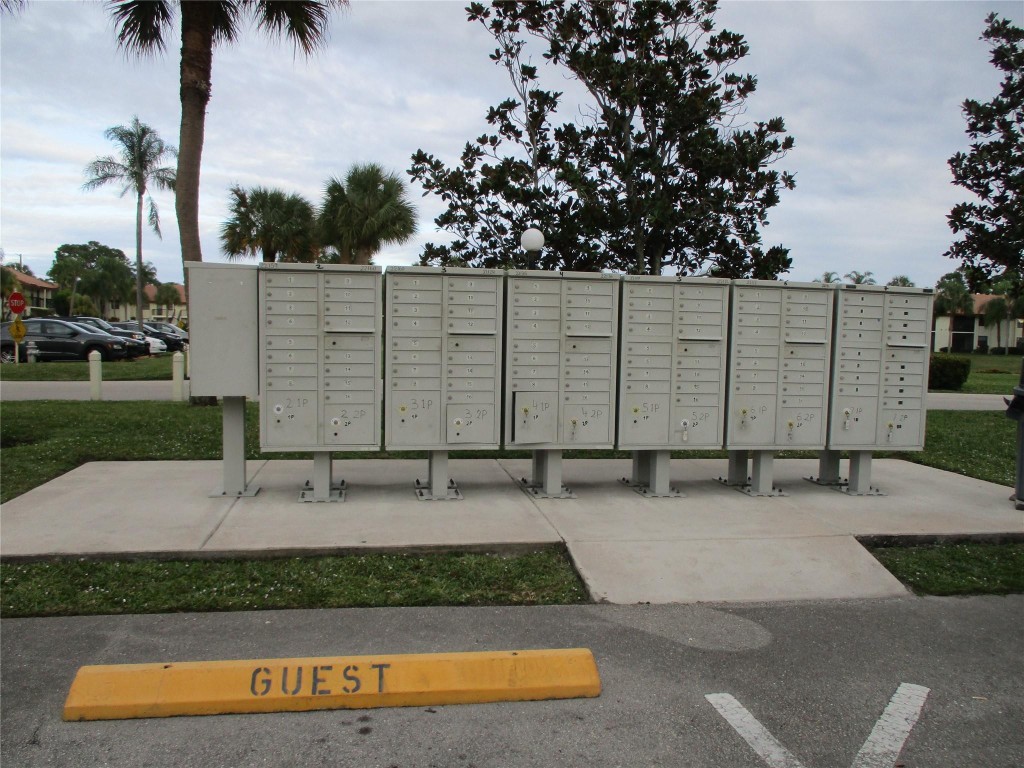 BOCA PALMS CONDOMINIUM - Residential Lease