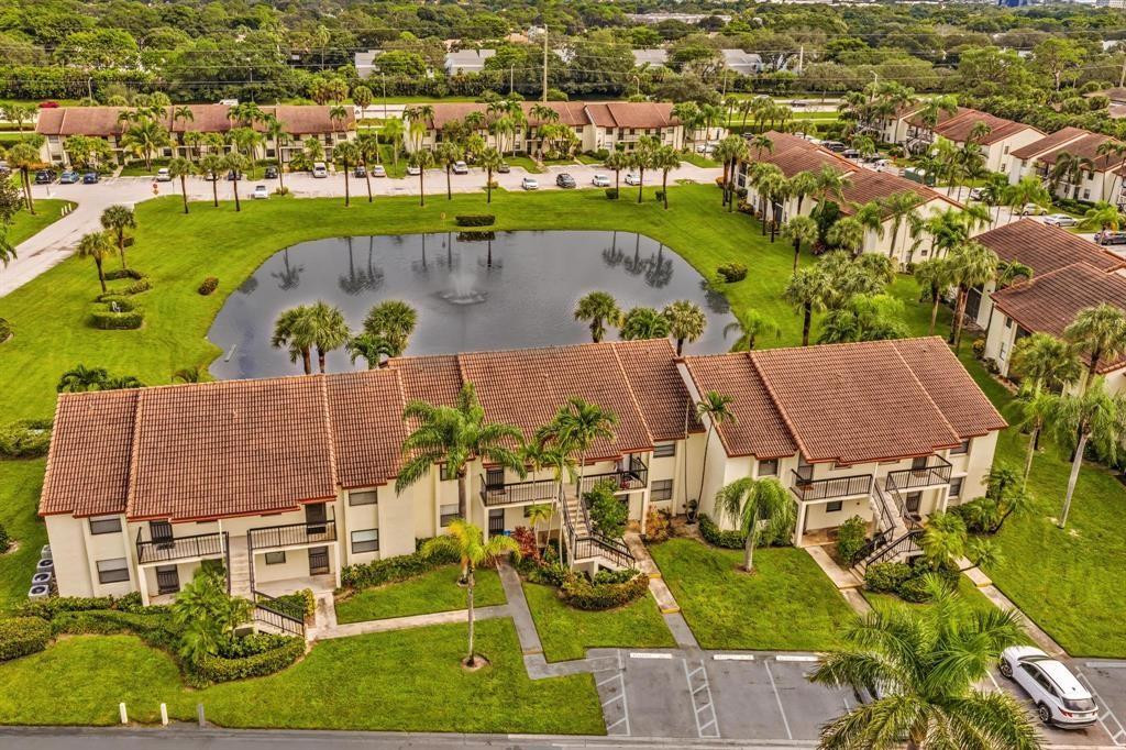 BOCA PALMS CONDOMINIUM - Residential Lease