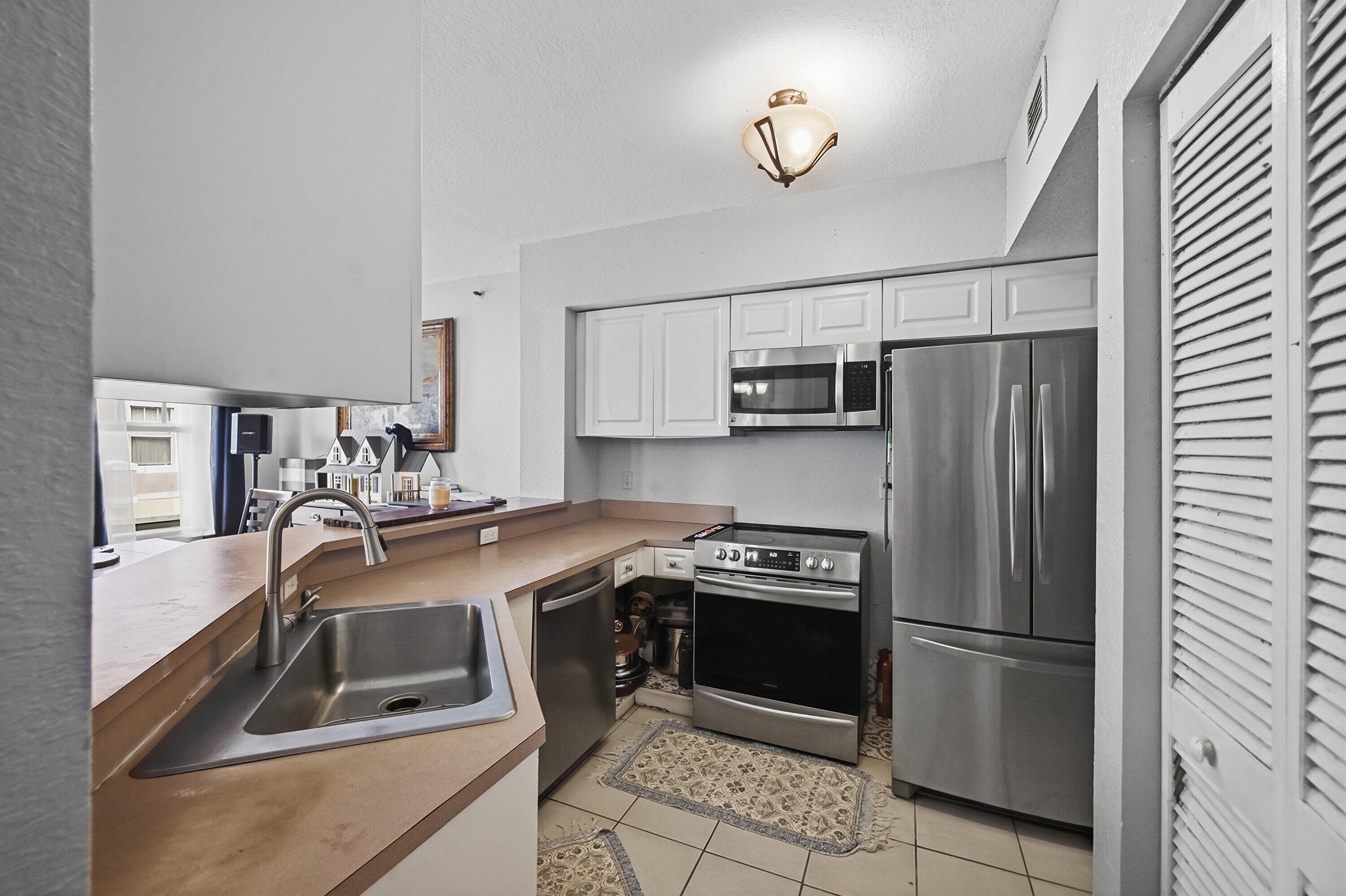 CYPRESS POINTE AT CORAL SPRINGS - Residential