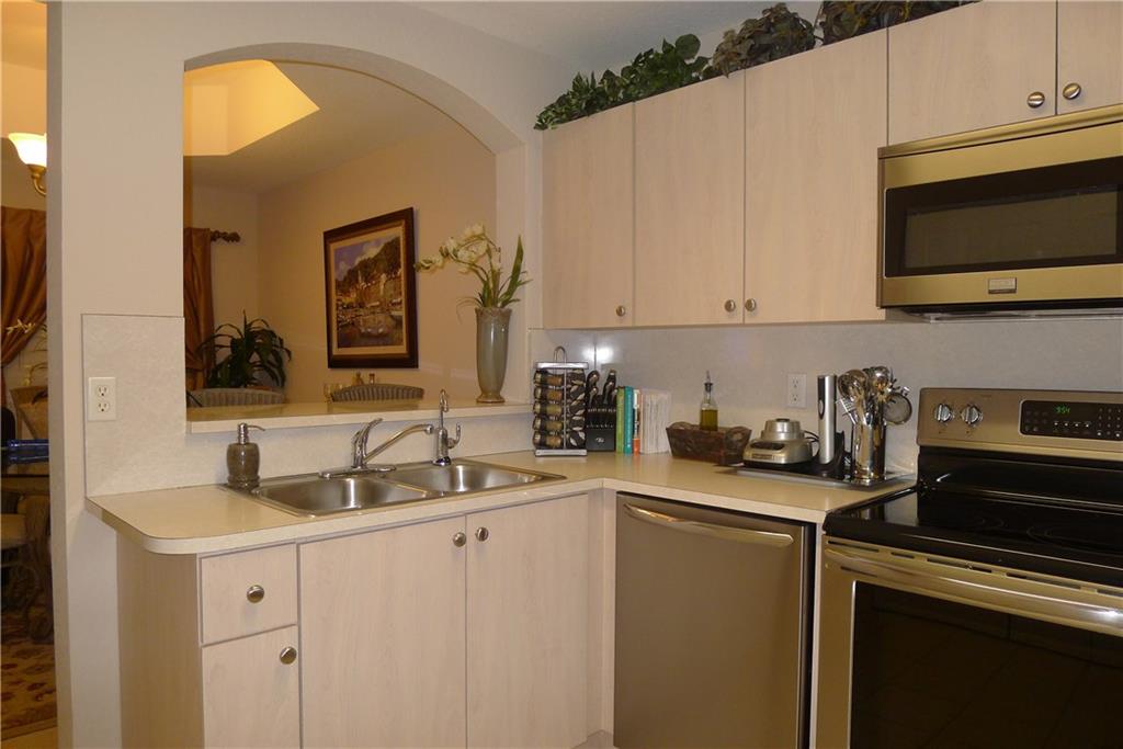 Villas at Harbor Isles - Residential