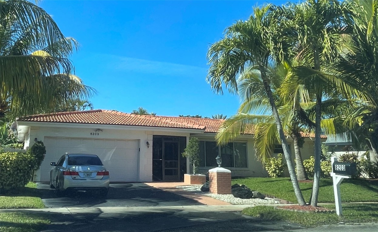 SUNFLOWER FIRST ADD - Residential Lease