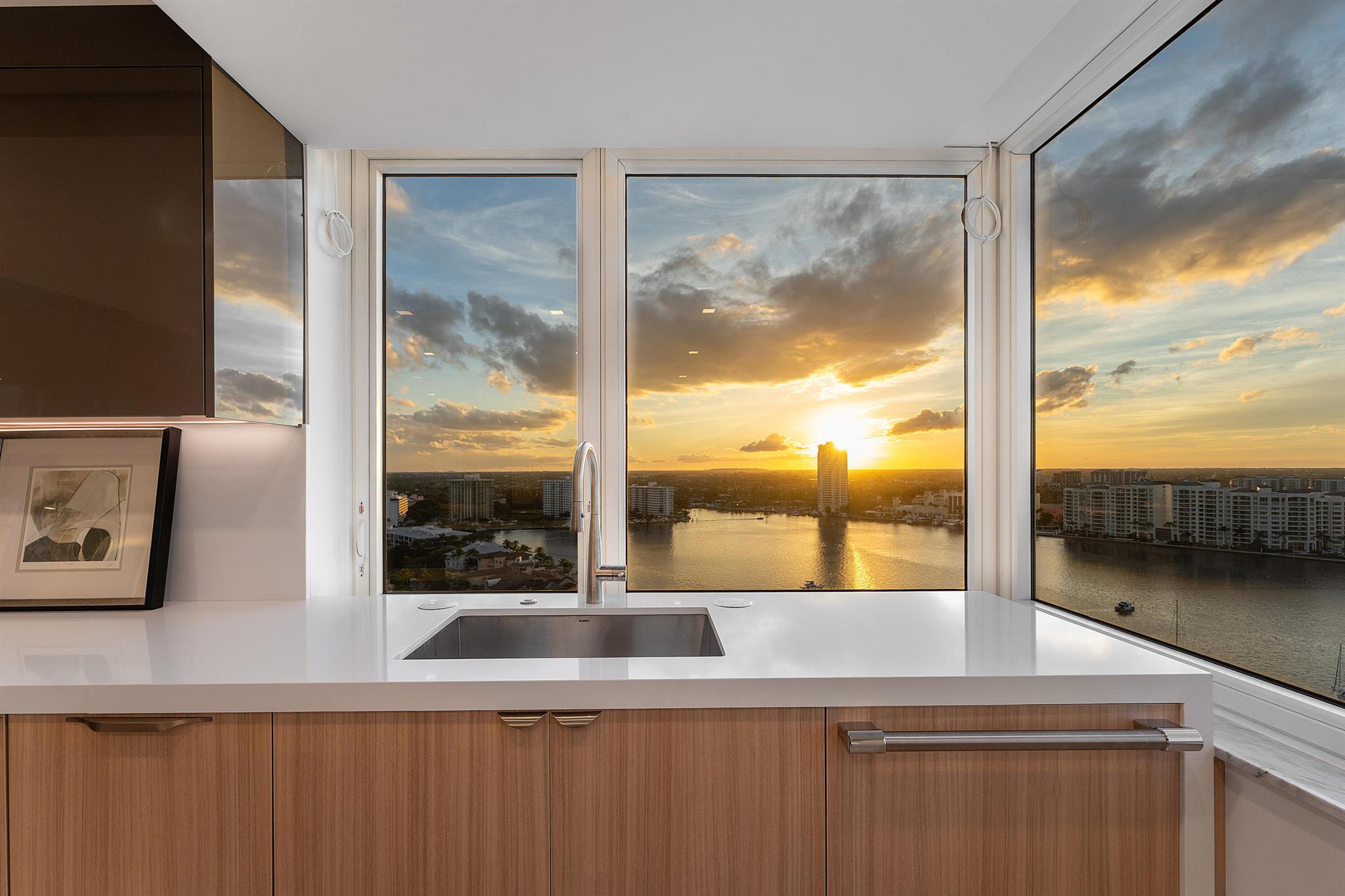 550 S S Ocean Boulevard 2207