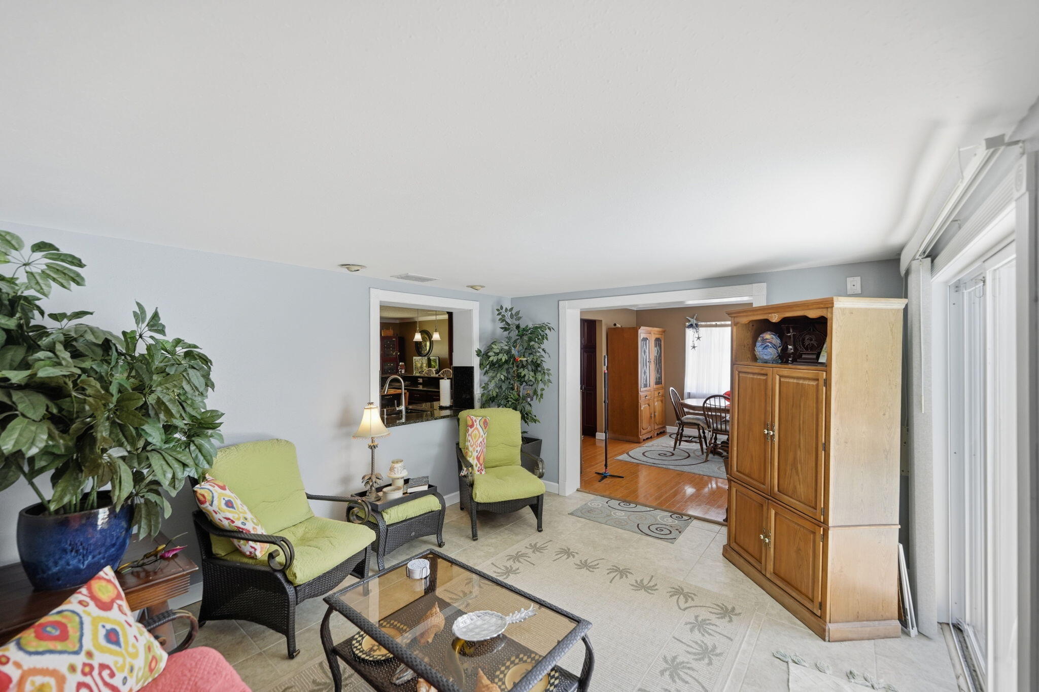 RIVER POINT - Residential