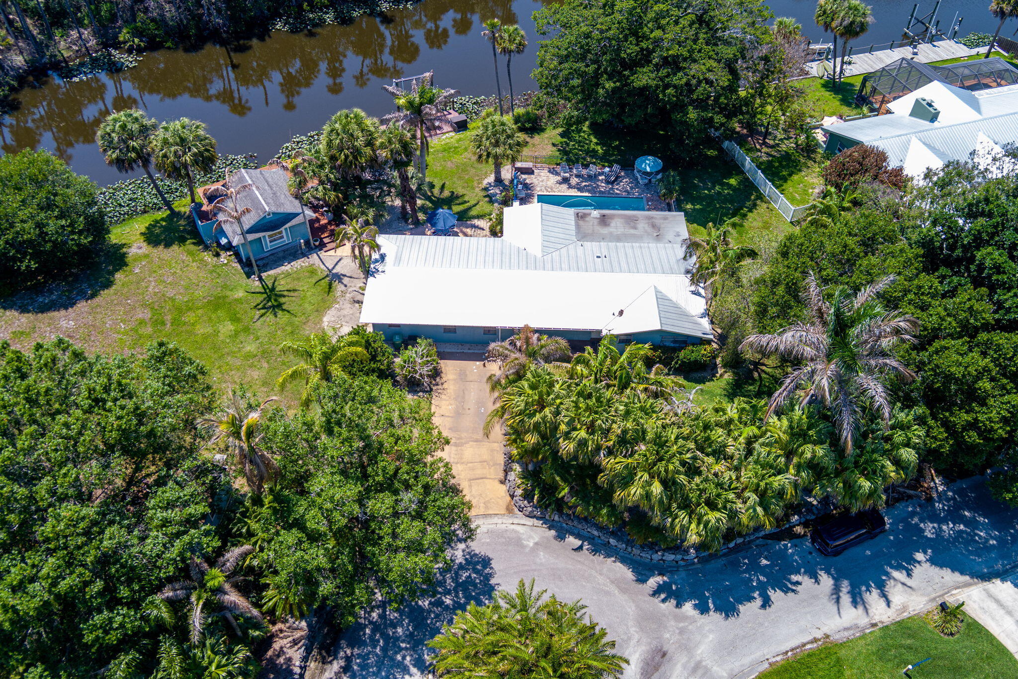 RIVER POINT - Residential