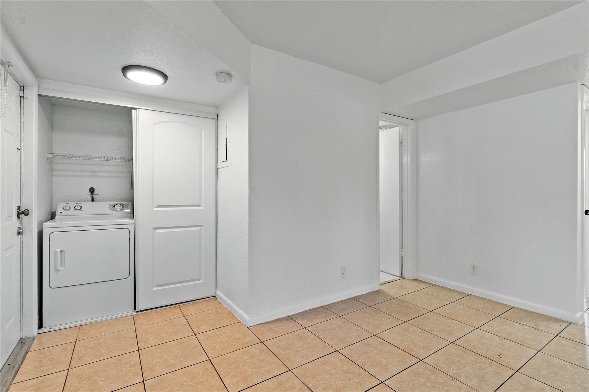 EAGLE MANOR CONDO - Residential Lease