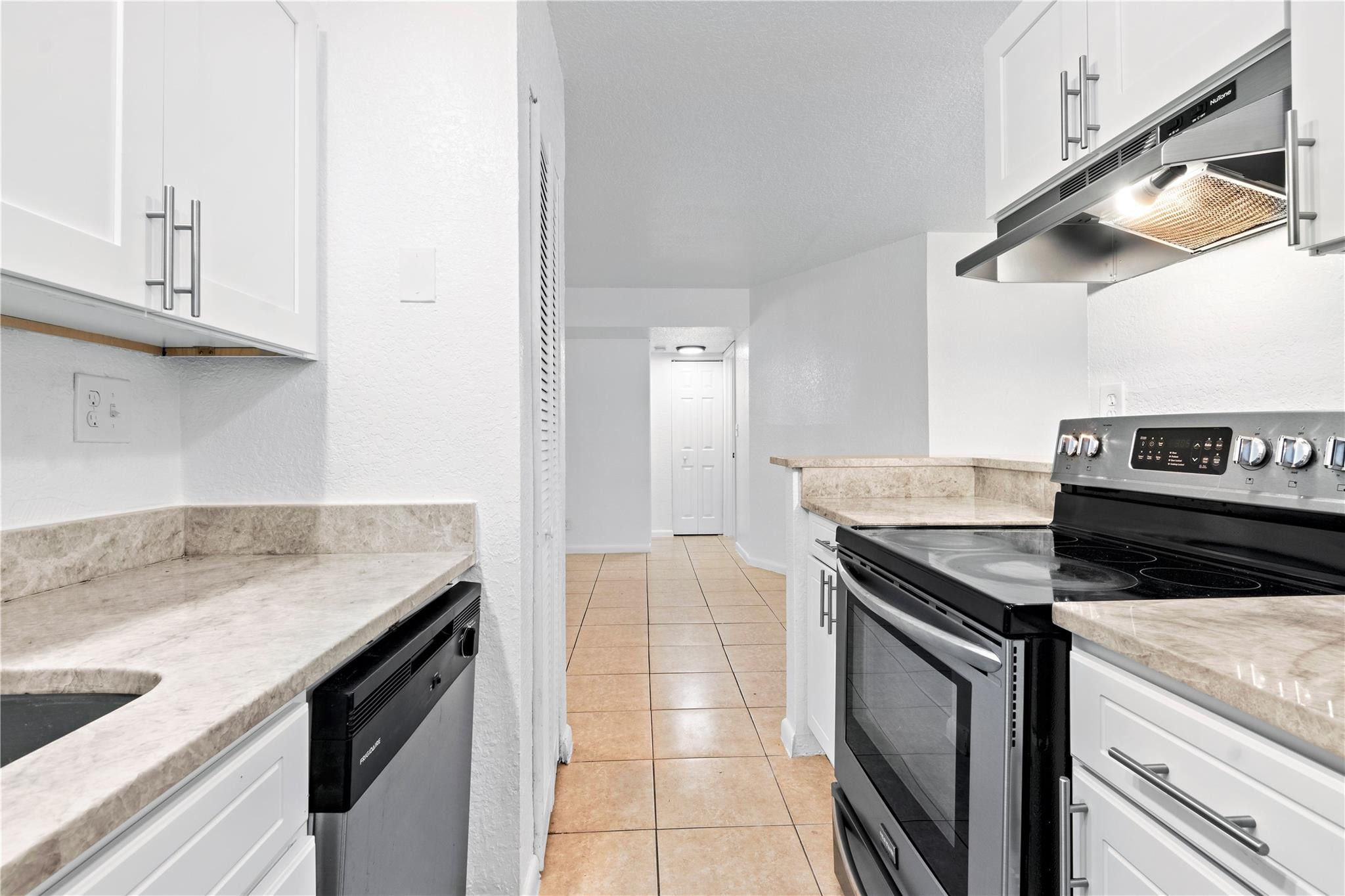 EAGLE MANOR CONDO - Residential Lease