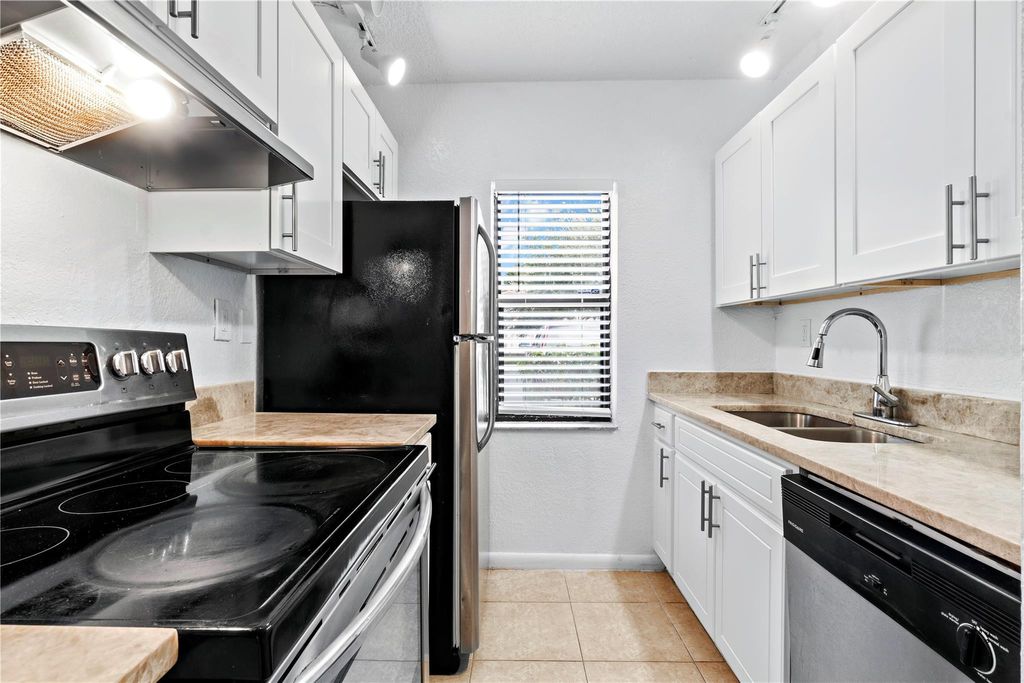 Photo of 11632 NW 26th Court, Coral Springs, FL 33065 (MLS # B26027770)
