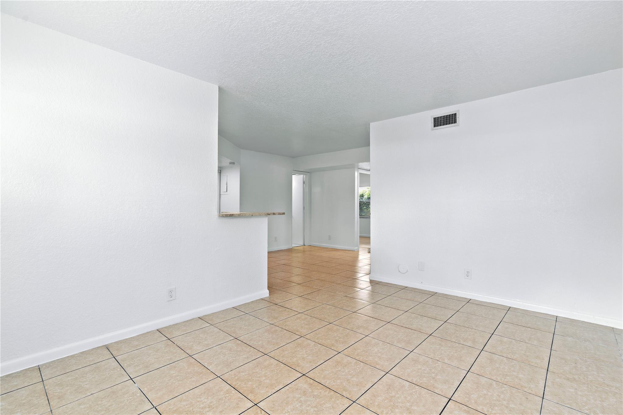 EAGLE MANOR CONDO - Residential Lease