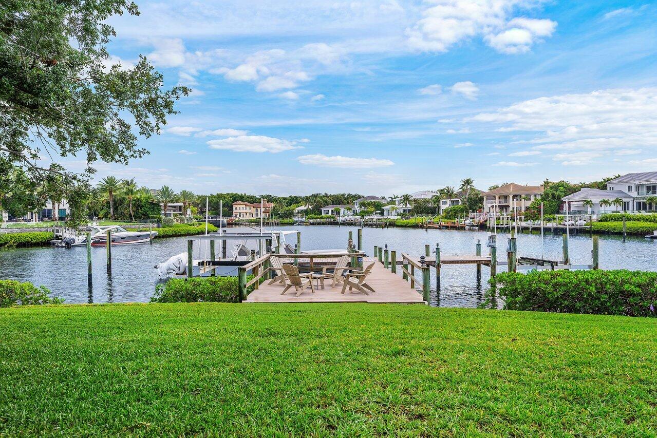 Admirals Cove - Residential