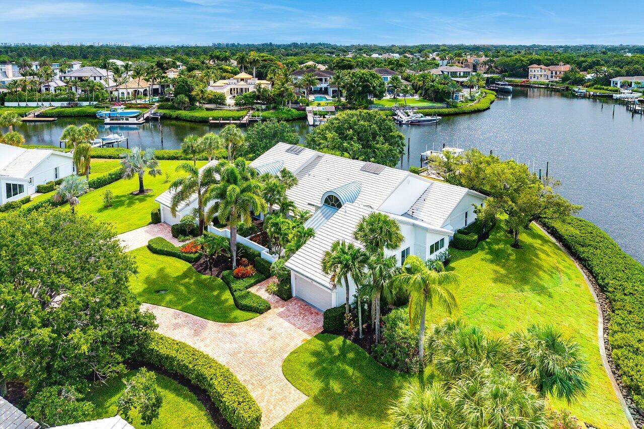 Admirals Cove - Residential