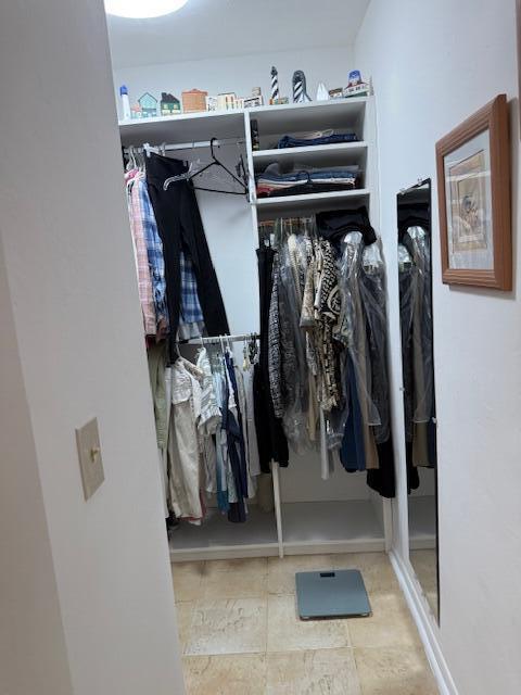 MURRY HILLS APT BLDG CONDO - Residential