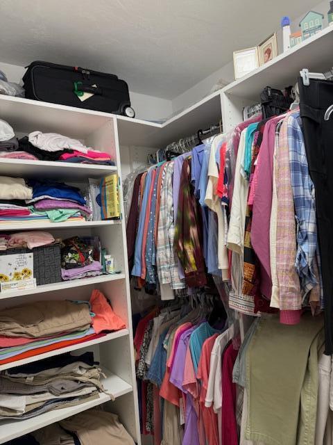 MURRY HILLS APT BLDG CONDO - Residential