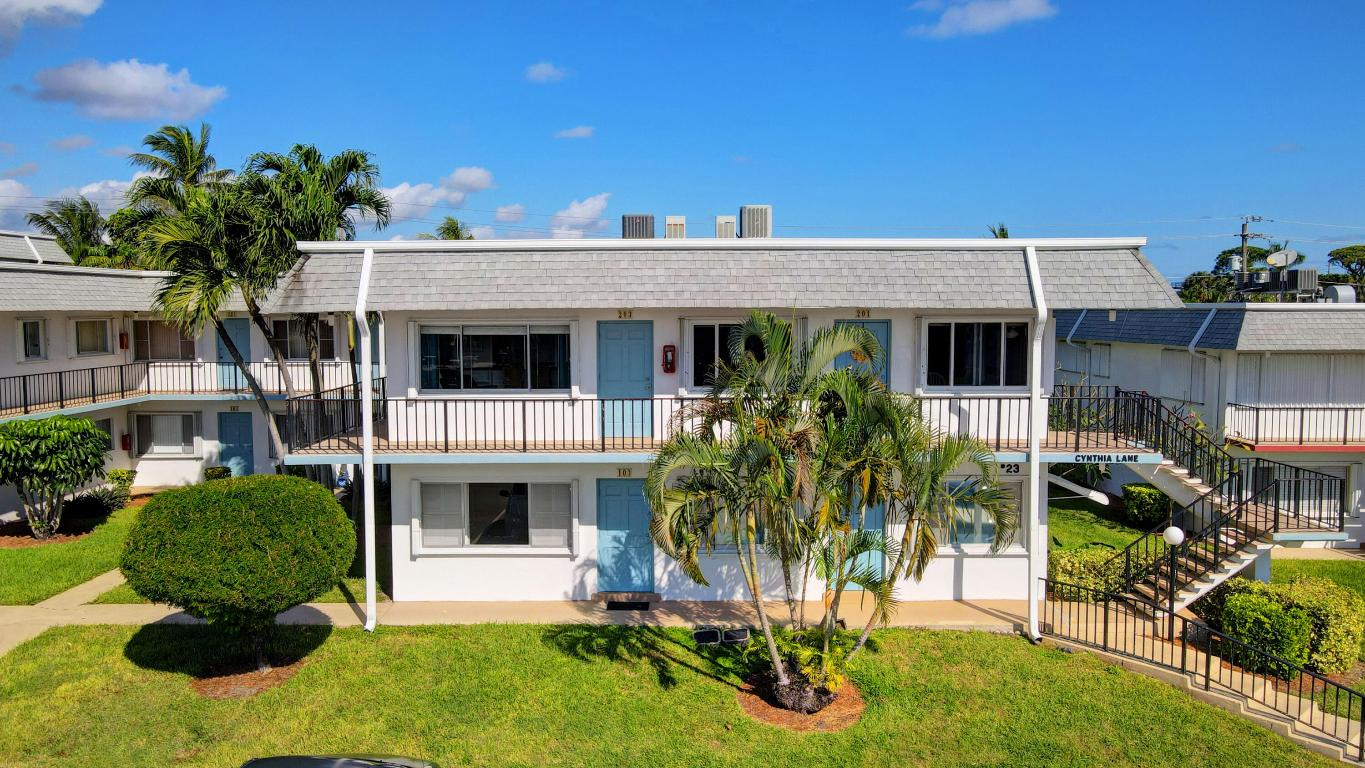 MURRY HILLS APT BLDG CONDO - Residential