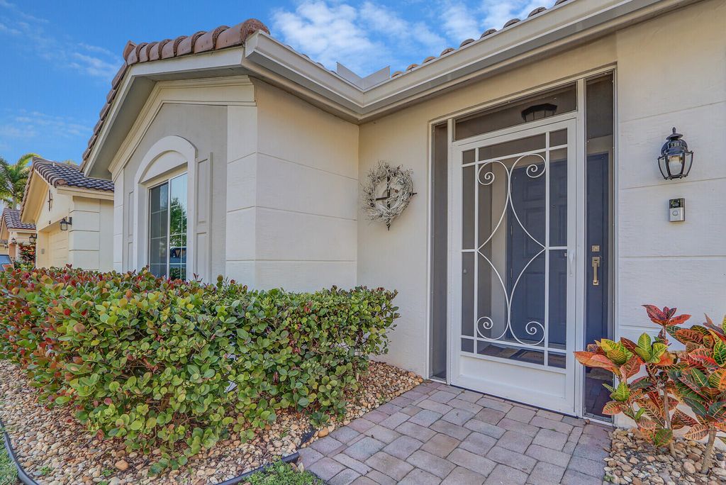 Photo of 4814 SE Graham Drive, Stuart, FL 34997 (MLS # R10961447)