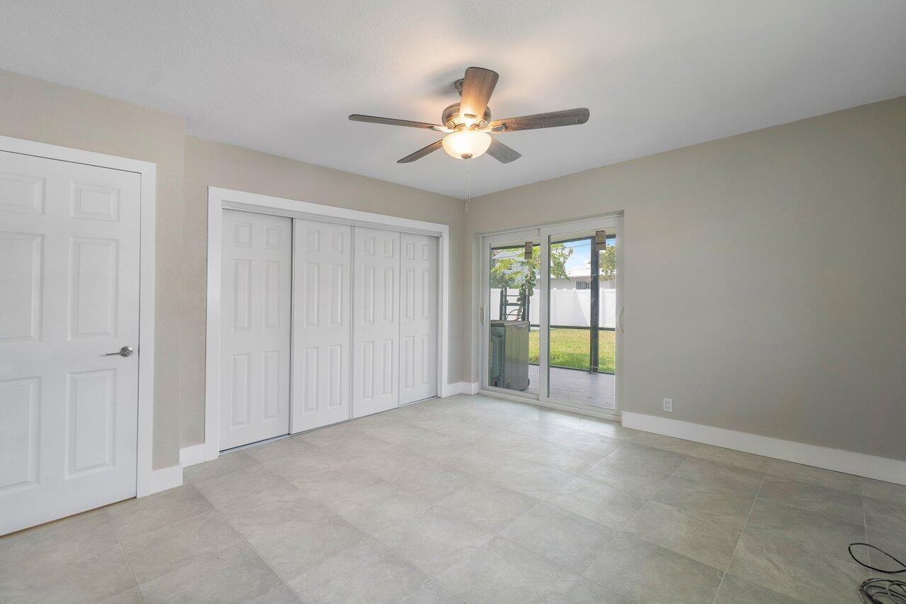 GATEWAY VILLAS - Residential Lease