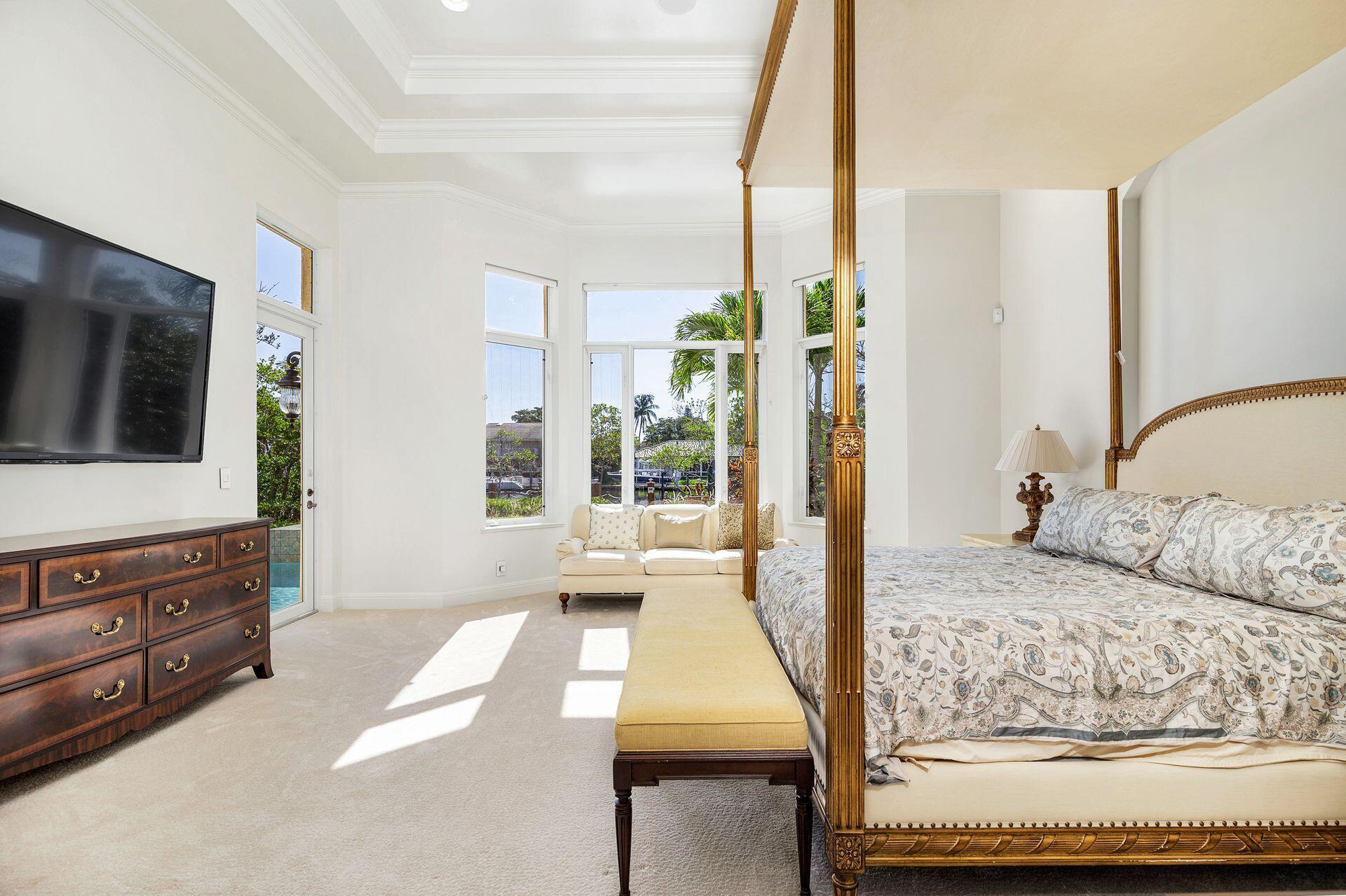 HARBOUR ISLES - Residential