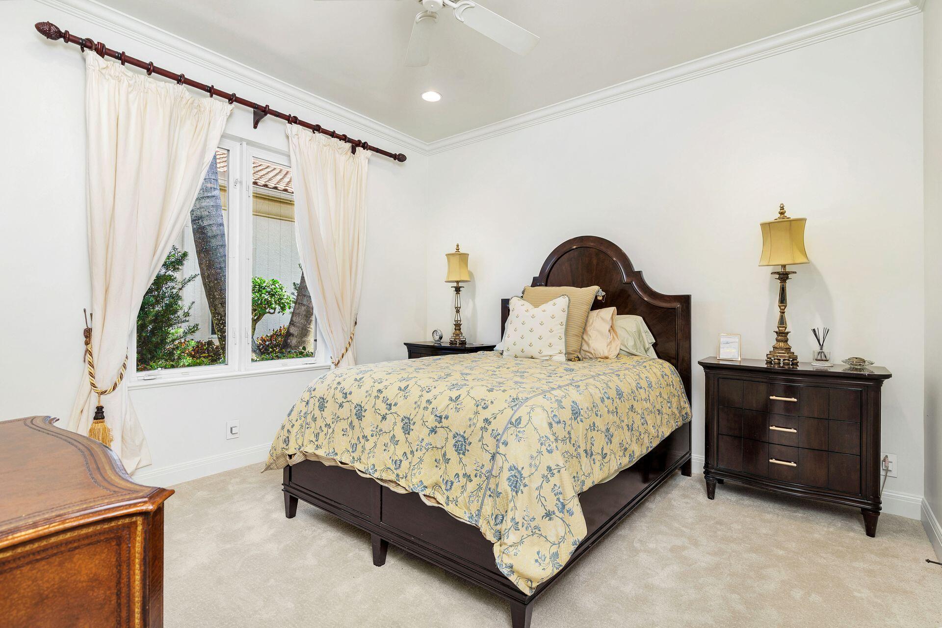 HARBOUR ISLES - Residential