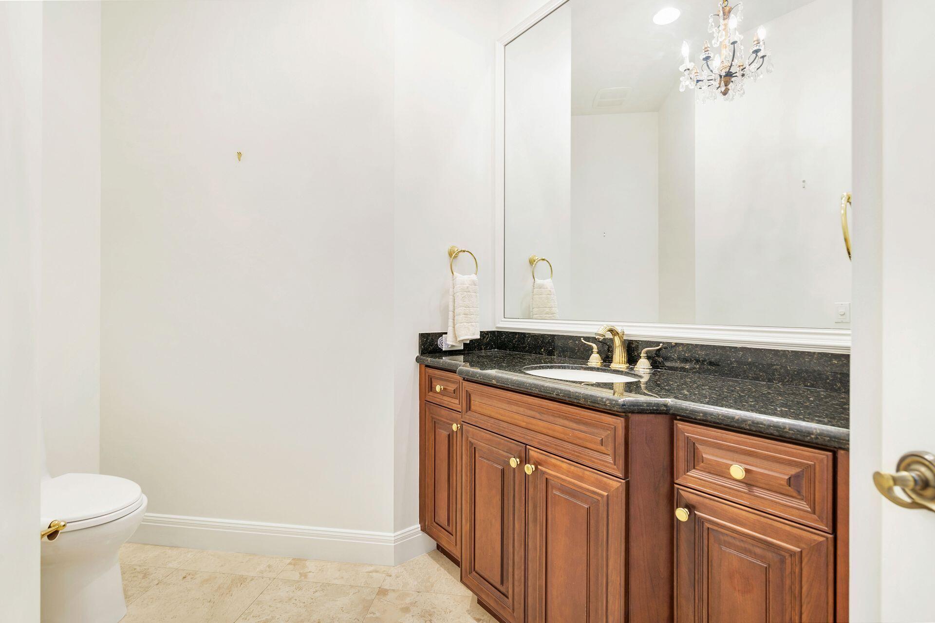 HARBOUR ISLES - Residential