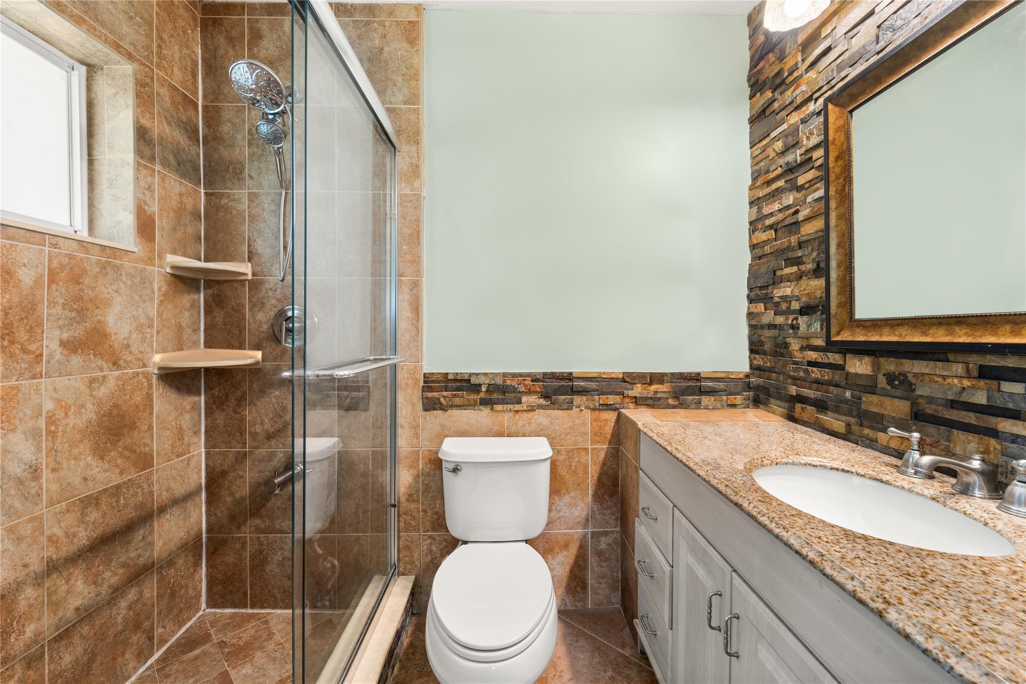 Country Club Estates - Residential