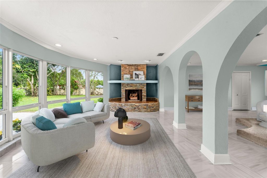 Photo of 4341 SW 2nd Court, Plantation, FL 33317 (MLS # F10404424)