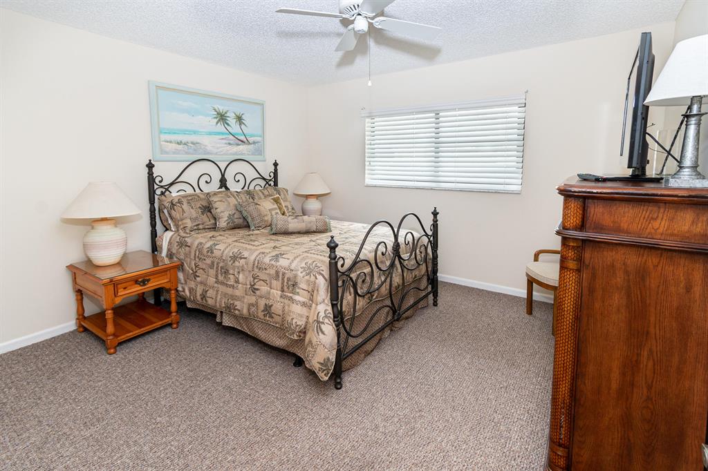 BROADVIEW CONDO - Residential