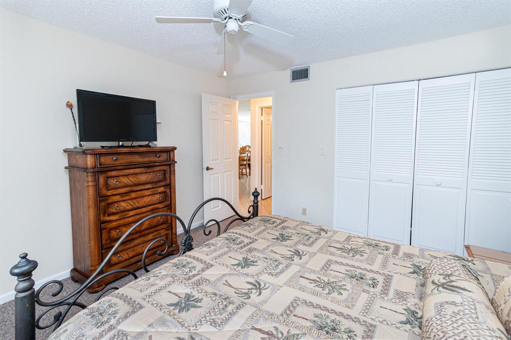 BROADVIEW CONDO - Residential