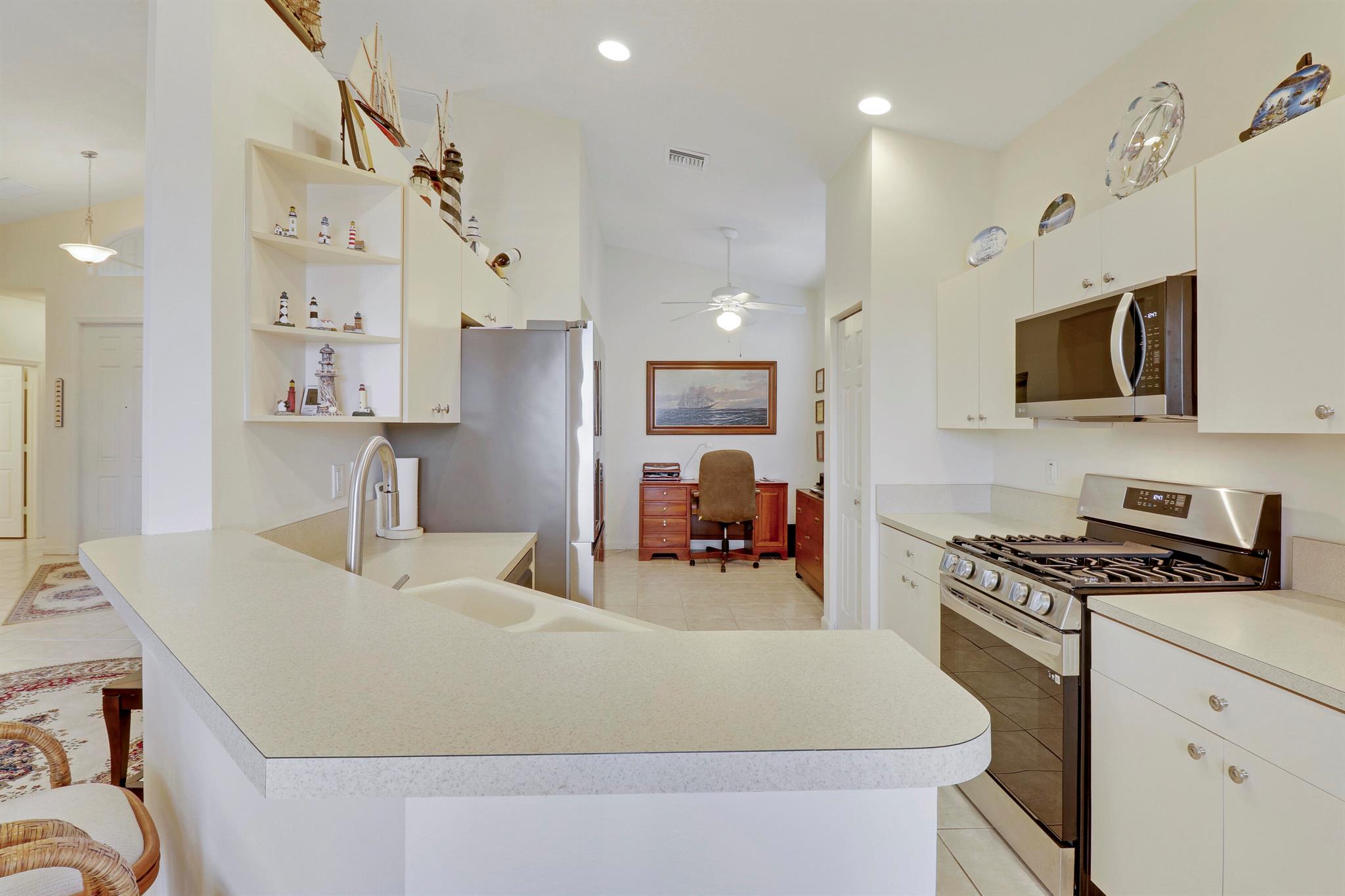 CASCADES AT ST LUCIE WEST PHASE 5 - Residential