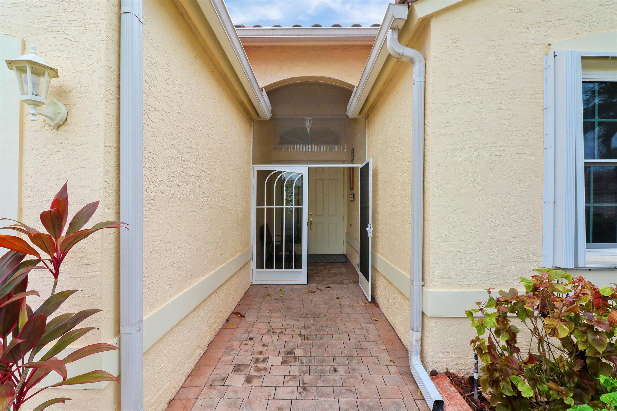 CASCADES AT ST LUCIE WEST PHASE 5 - Residential