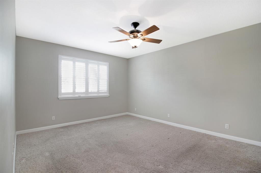 BAREFOOT COVE TOWNHOMES - Residential Lease