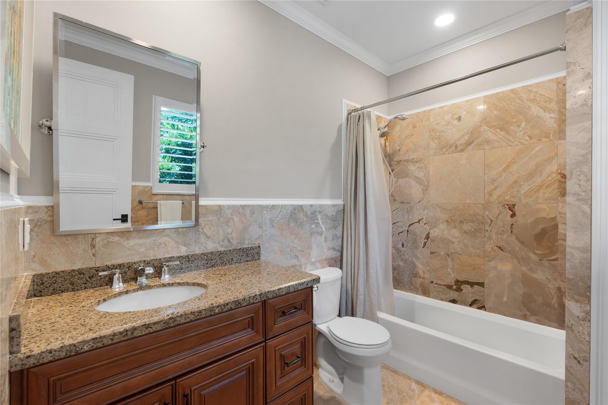 Coral Ridge 21-50 B - Residential