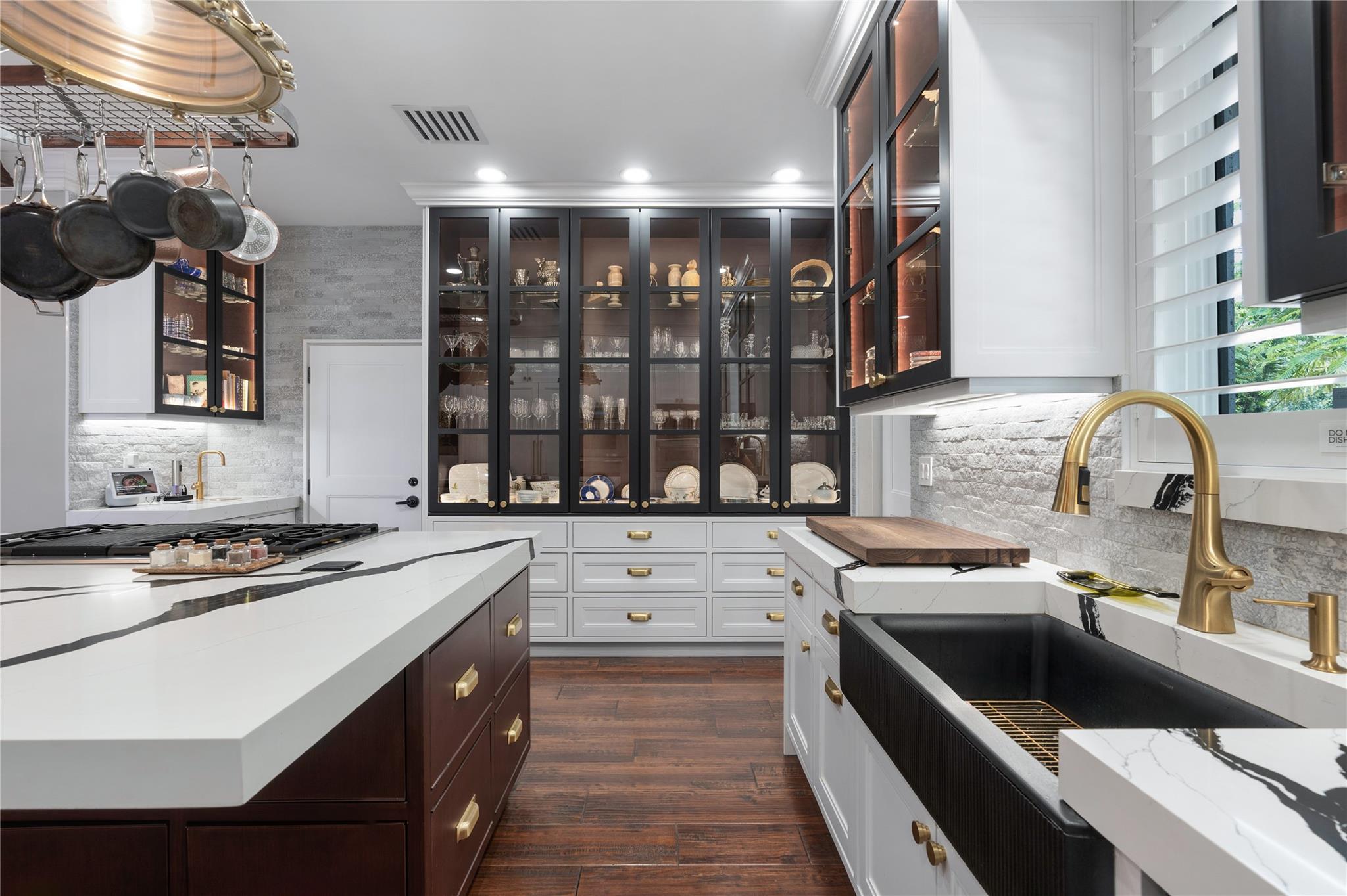 Coral Ridge 21-50 B - Residential