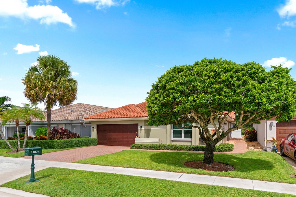 Photo of 11270 Cloverleaf Circle, Boca Raton, FL 33428 (MLS # B26085707)